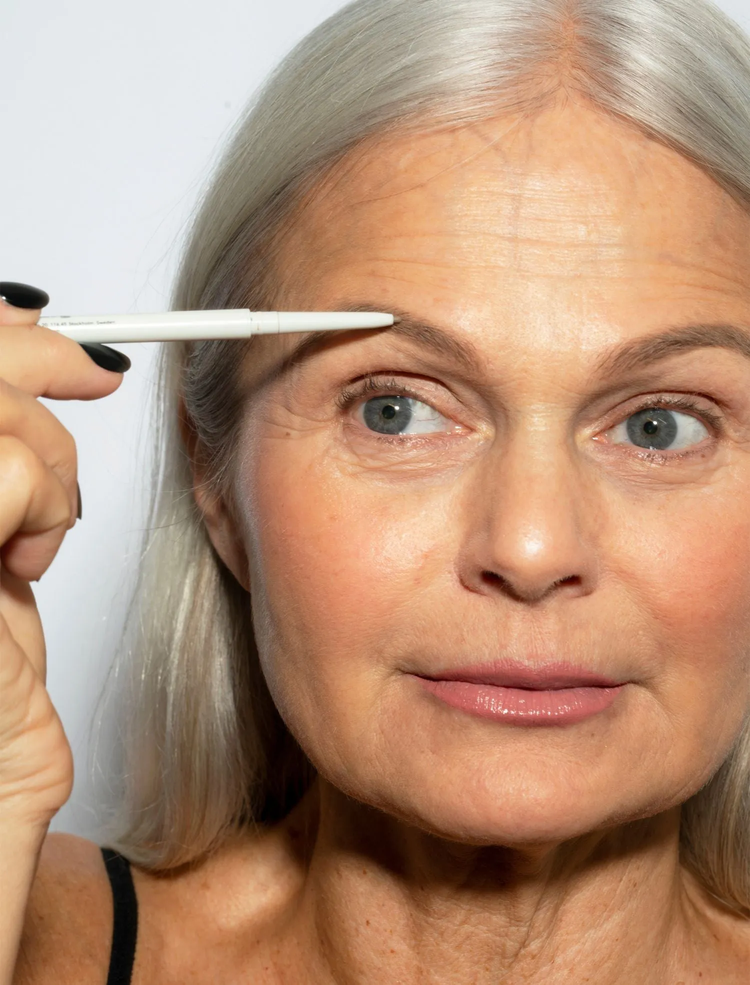 Infinity brow pen
